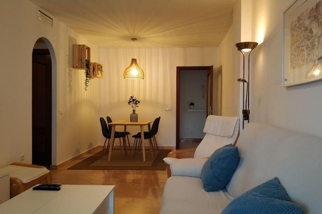Chill Out Place For 4 In Benalmadena Pueblo エクステリア 写真